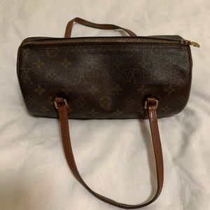 Louis Vuitton Pappillion 26 (Reposhed).